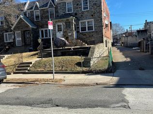 915 N 68th St, Philadelphia, PA 19151