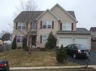 1285 Meadowview Dr, Pottstown, PA 19464