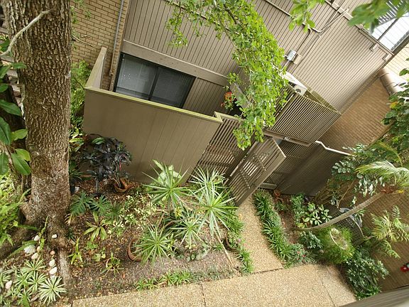 front entrance to villa