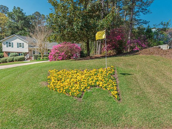 3rd image of 1117 Ridgemont Dr