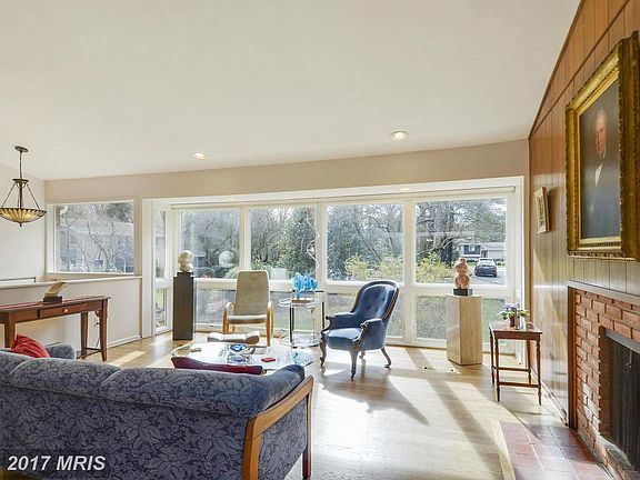 3rd image of 8217 Lilly Stone Dr