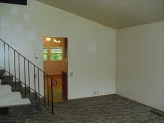 4th image of 1809 Lovers Lane Hgts St