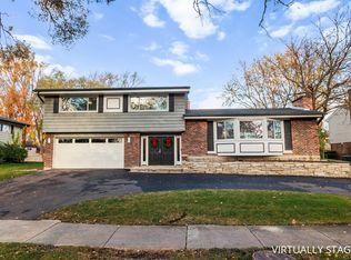 1845 Smith Rd, Northbrook, IL 60062