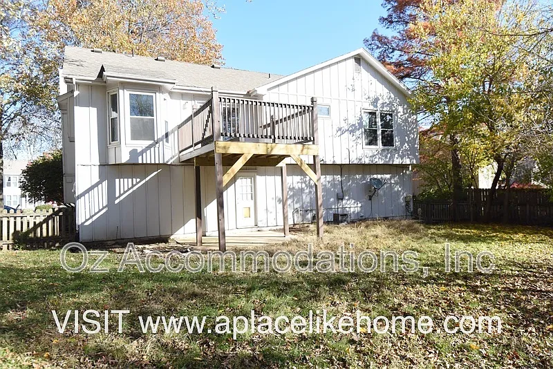 15813 W 125th Ter