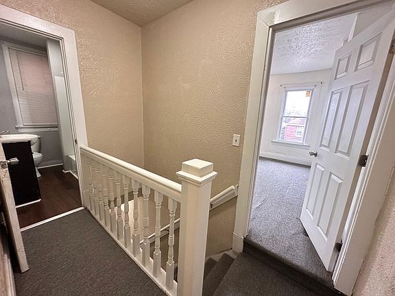 5th image of 300 W 13th Ave #302