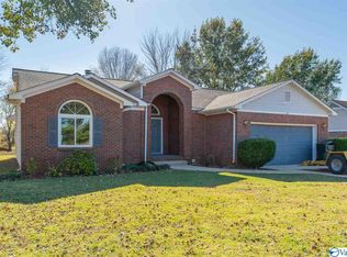 114 Lamirda Ct NW, Huntsville, AL 35810