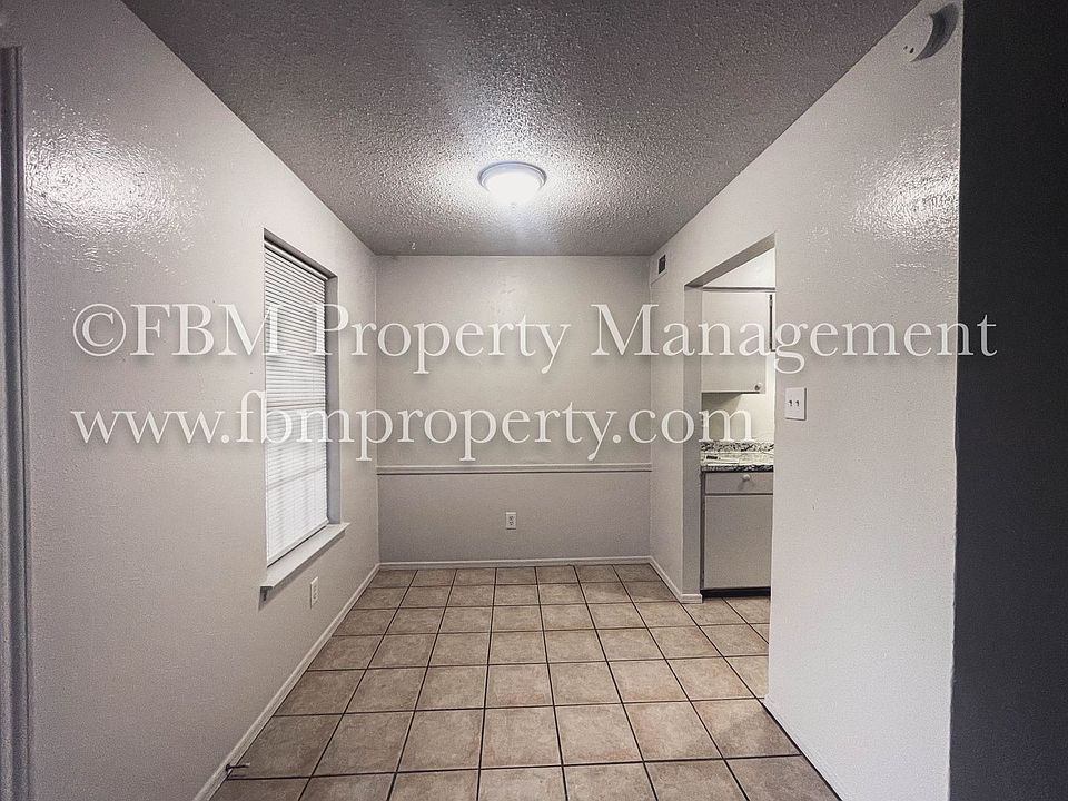 The Village nf 1401 N Clay St Ennis TX Zillow