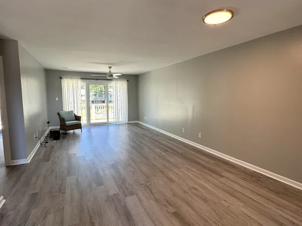 3015 Old Bryan Dr APT 10-7, Myrtle Beach, SC 29577