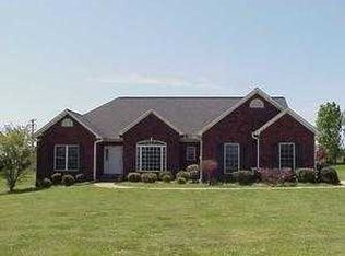 204 E Stillwater Rd, Gaffney, SC 29341