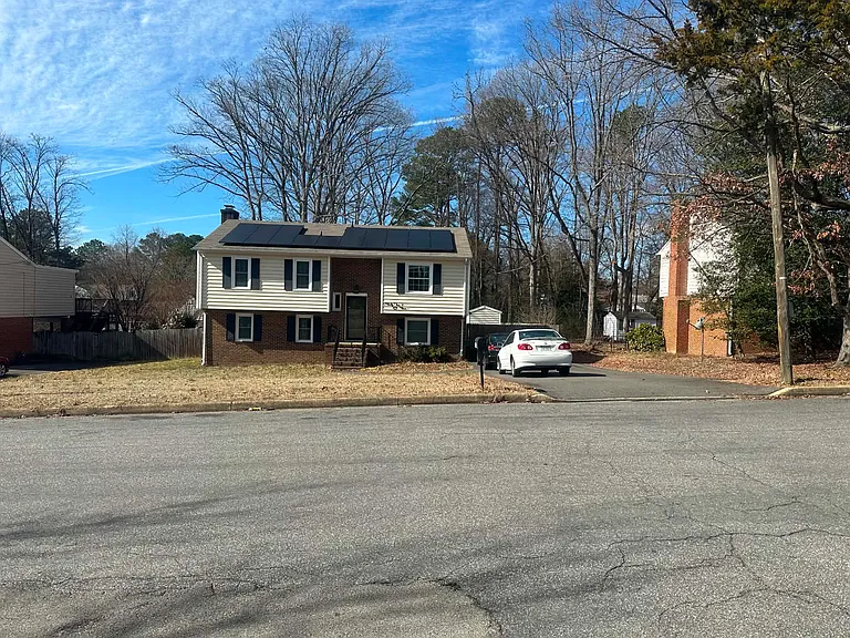 4204 Gladewater Rd — Photo 1