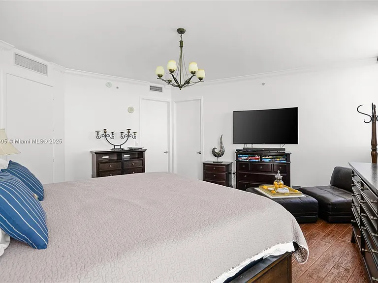 18201 Collins Ave #4209 — Photo 20