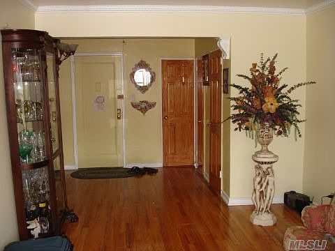 1st image of 8315 98th St APT 5H
