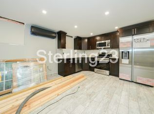 22-60 24th St #B1, Astoria, NY 11105