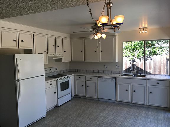 2nd image of 7264 Valley Trails Dr