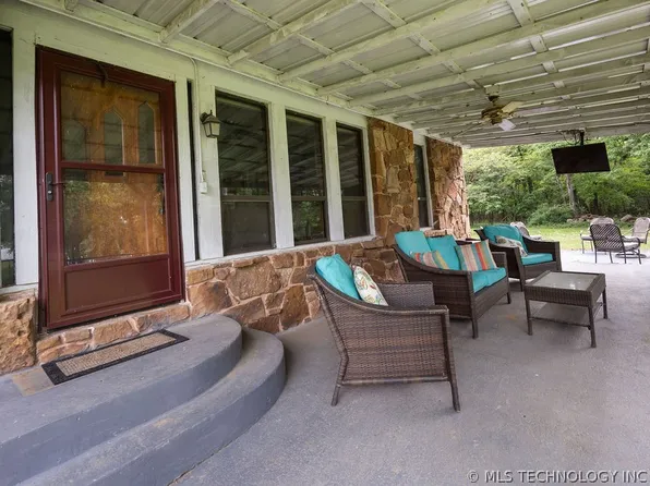 71430 S 329th Rd, Wagoner, OK 74467