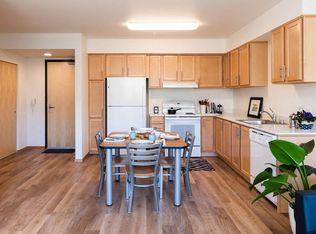 Arbora Court, Seattle, WA 98105