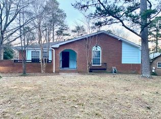 1332 Woodberry Rd, Charlotte, NC 28212