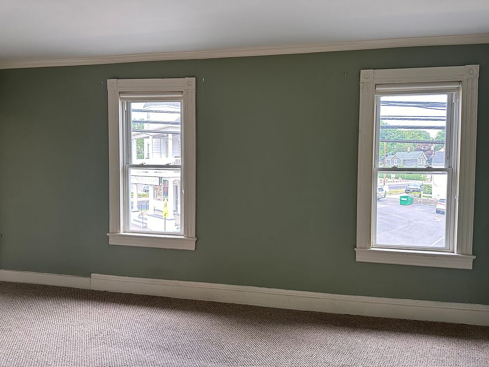 2nd image of 239 Godwin Ave Floor 2