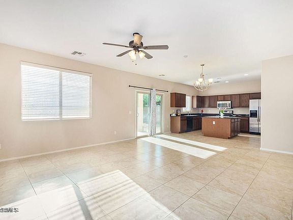 4th image of 13596 N 149th Dr