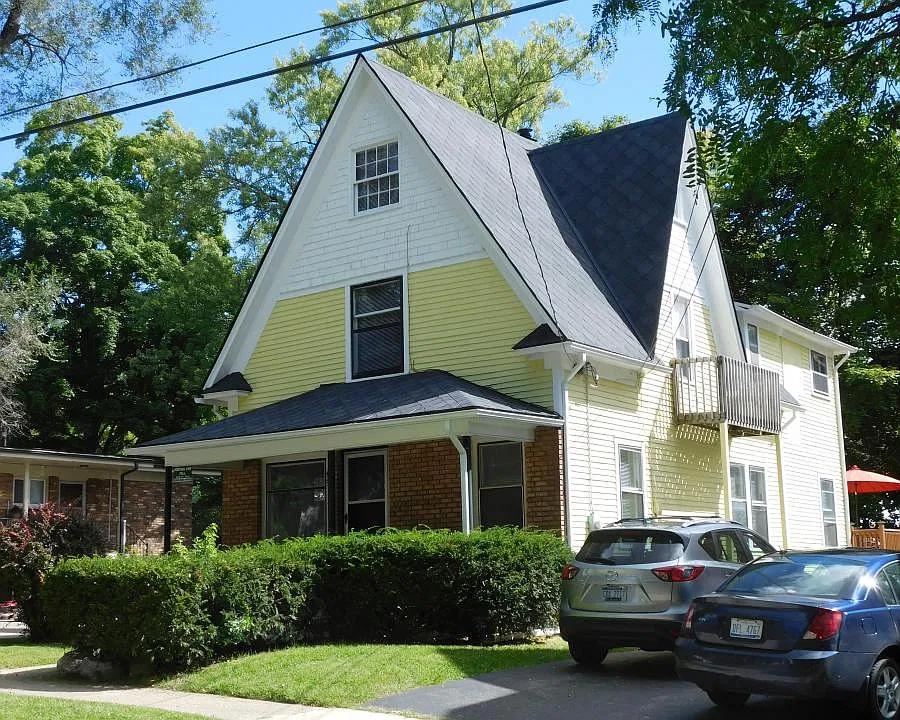 429 Stanwood St