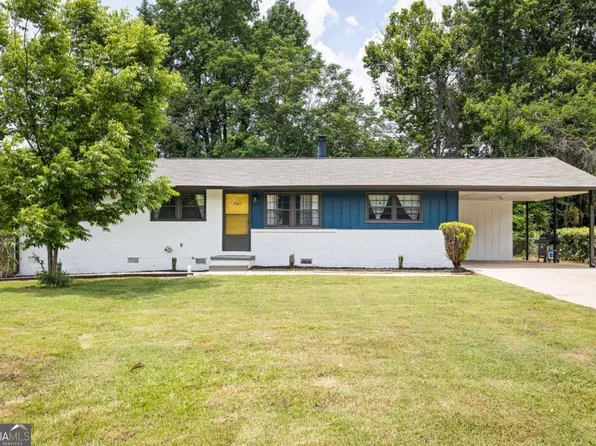 3842 Brookcrest Cir, Decatur, GA 30032