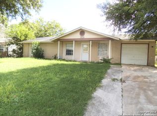 7418 Brook Valley Dr, San Antonio, TX 78242