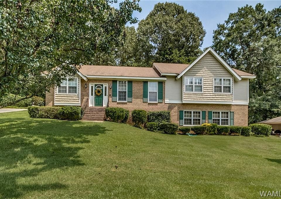 1st image of 4609 Pelican Ave