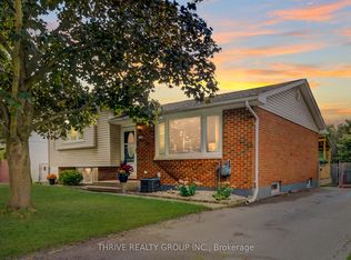 118 Sandalwood Cres, London, ON N6G2Z7
