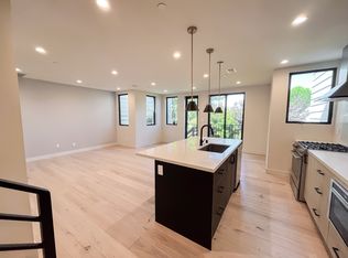 824 York St, San Francisco, CA 94110