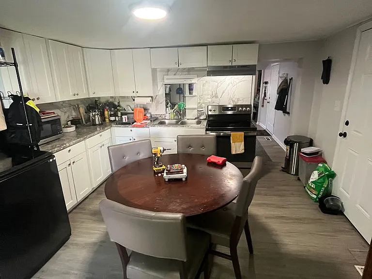 617 Van Roberts Pl — Photo 13
