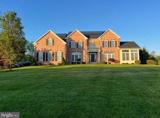 11 Jake Dr, Cream Ridge, NJ 08514