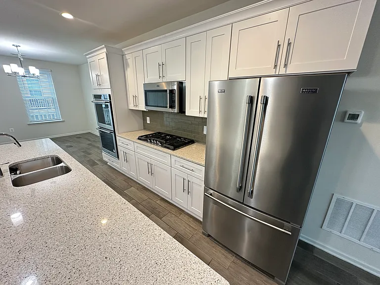 5331 Greenwich Cir — Photo 11