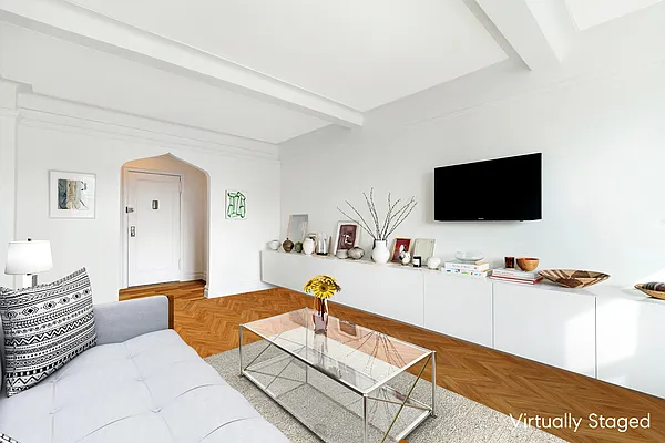 Sold by Compass | media 12