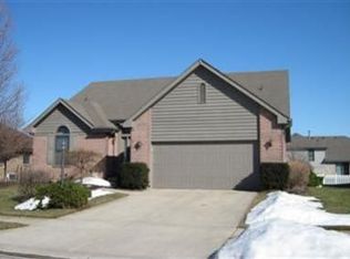 9593 Country Path Trl, Miamisburg, OH