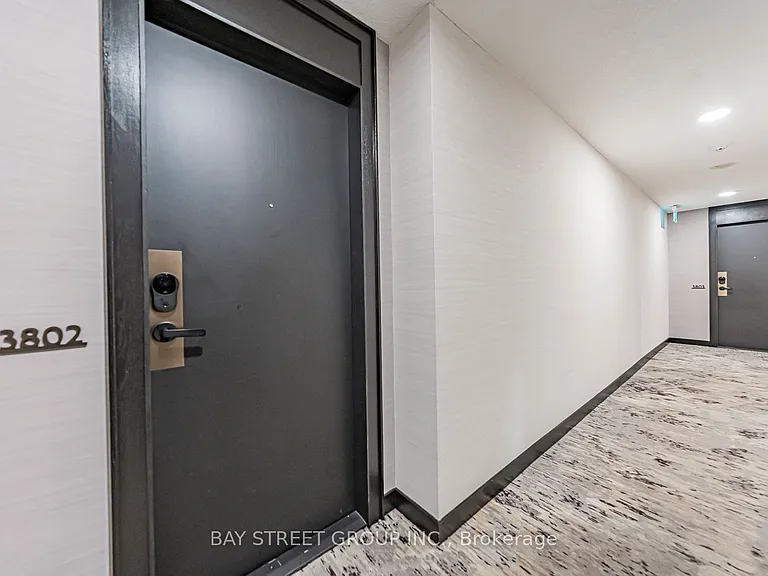 23 Hollywood Ave #3802 — Photo 31
