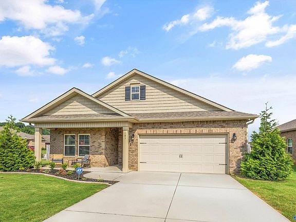 2nd image of 101 Dockview Cir