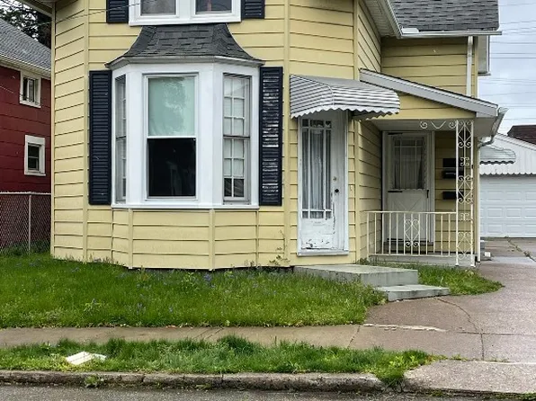 2955 Maple St, Erie, PA 16508