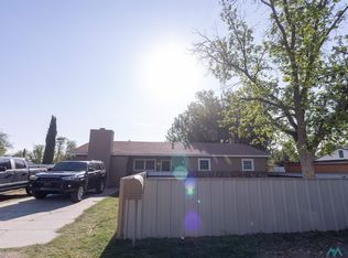 2106 N Canal St, Carlsbad, NM 88220