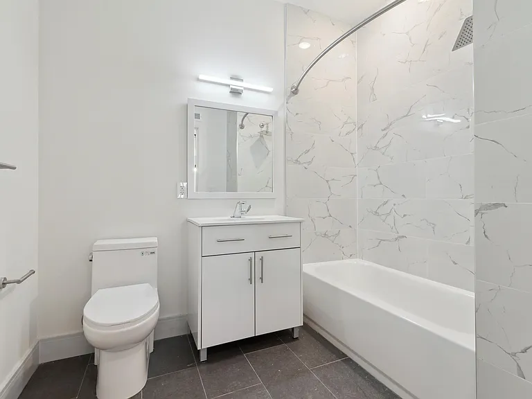 1221 E Fletcher St #211A — Photo 24