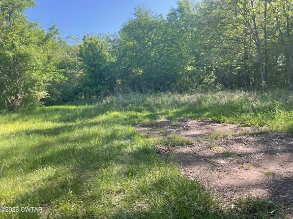 4021 Oak Dr, Pinson, TN 38366