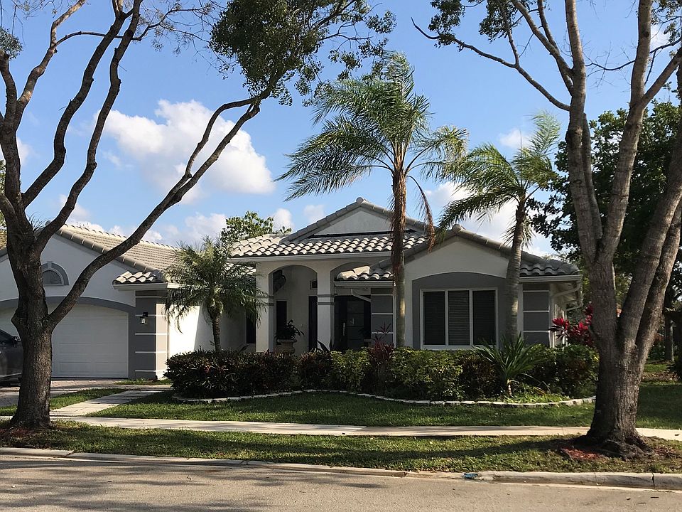 1st image of 1001 Spoonbill Cir