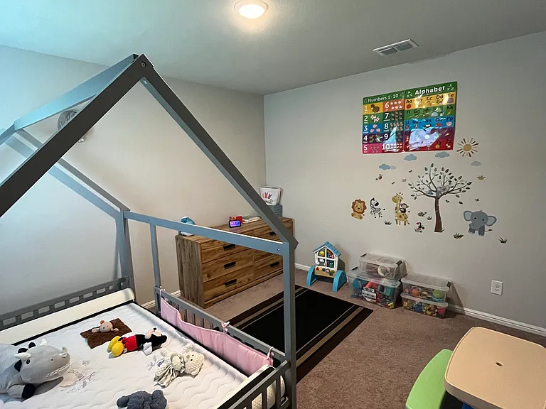 2nd Bedroom