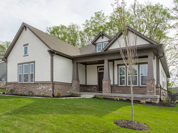 11363 Briargate Dr, Fortville, IN 46040