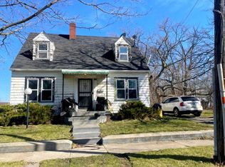 907 Tuscola St, Saginaw, MI 48607