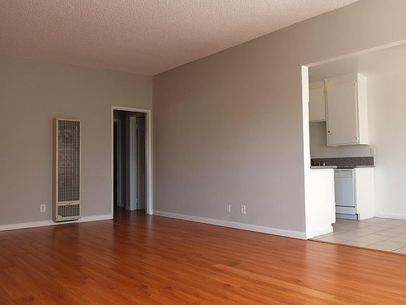2nd image of 531 N Marengo Ave APT 8