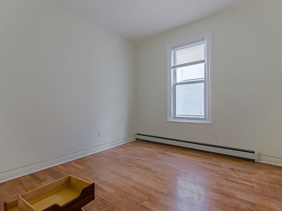 3rd image of 1161 59th St Floor 2