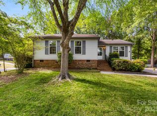 9640 Heartwood Ln, Mint Hill, NC 28227