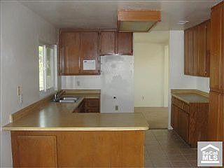 4th image of 14590 Glenoak Pl