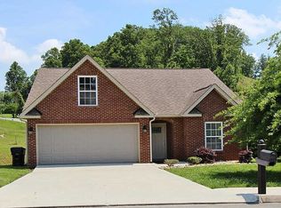 10344 Iverson Ln, Knoxville, TN 37932