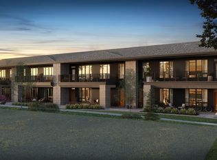 609 Sovereign Cmn S #W, Calgary, AB T3C1K1